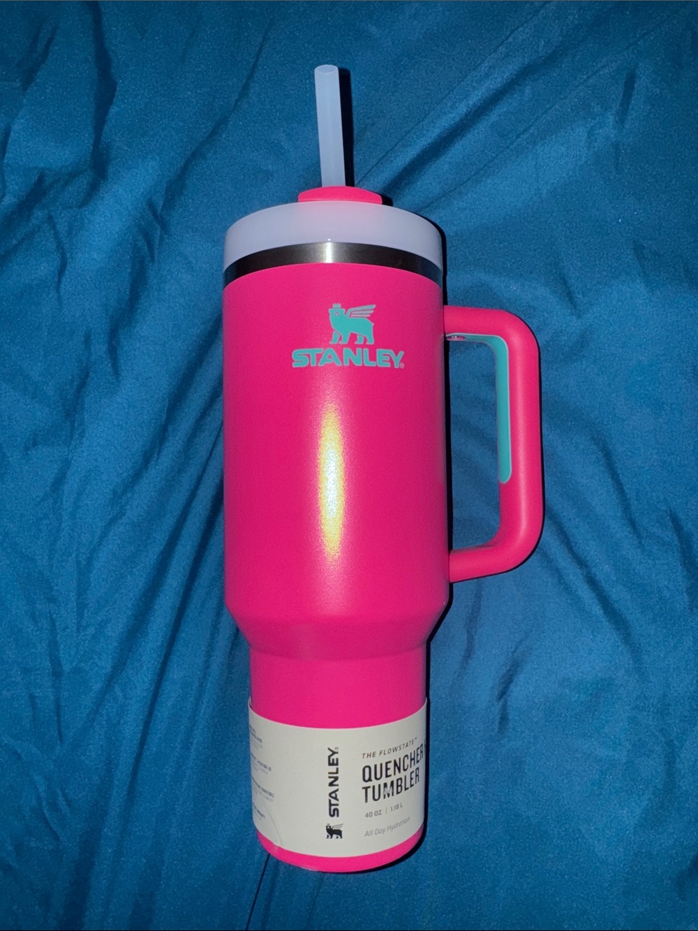 Stanley Hot Pink Quencher Tumbler with Handle